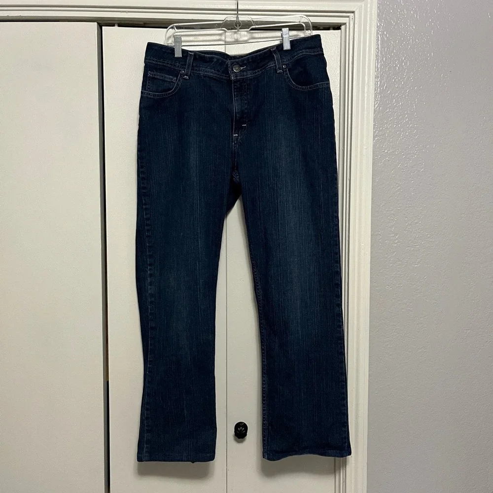 Riders by Lee Womens Size 16M Dark‎ Wash Straight Leg Jeans 130G186 Denim Pants